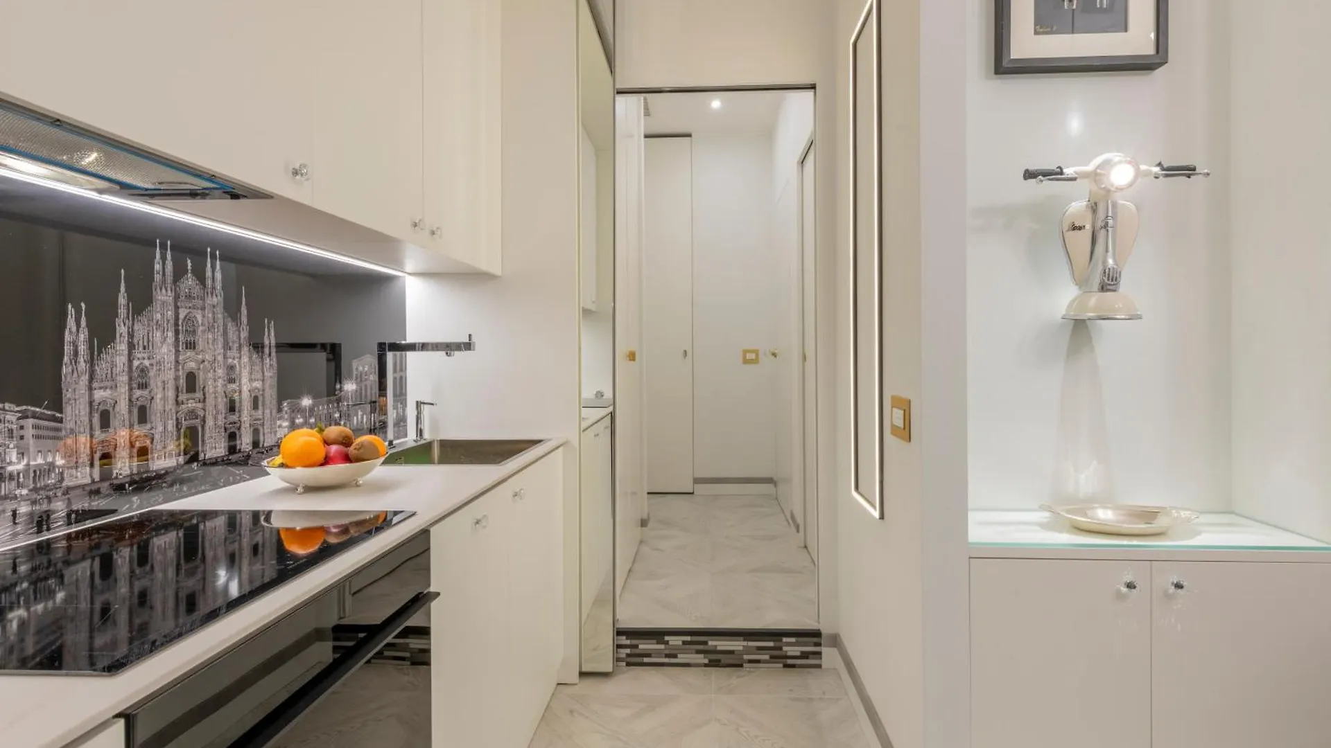 Falcone, 5 - Downtown Apartment Milano 0*,  Italia